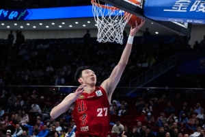 奇异果下载-周琦：今年走到现在是满意的状态 接下来打好每一场 结果顺其自然